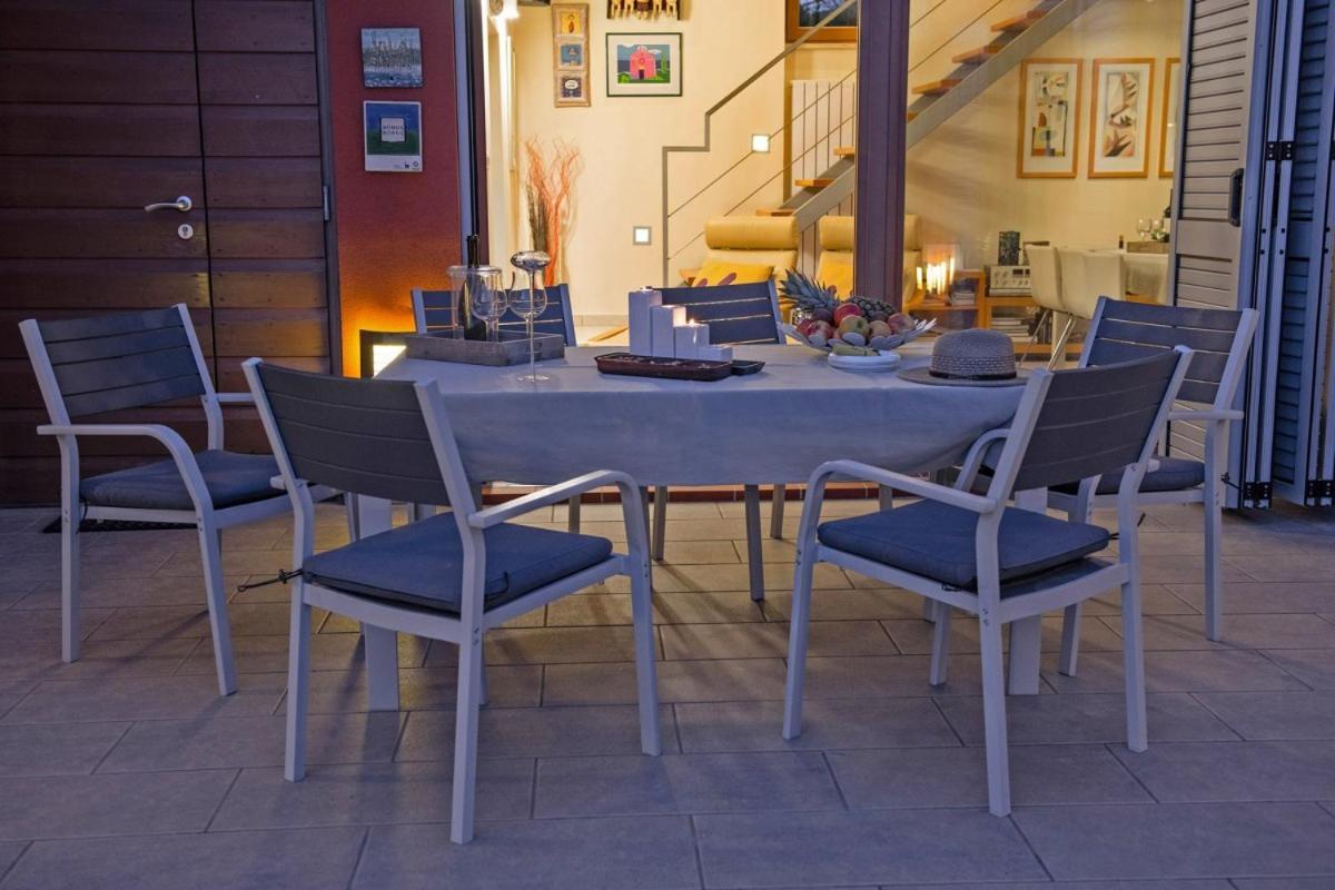 Villa Emili In Medulin - Haus Fuer 4-5 Personen Esterno foto